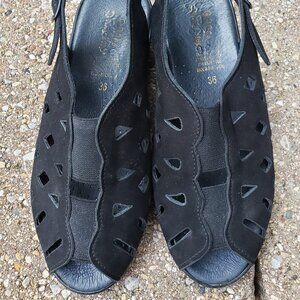 Black Slip-On Sandals with Cutout Design - Size 36 - Super Soft and Comfortable